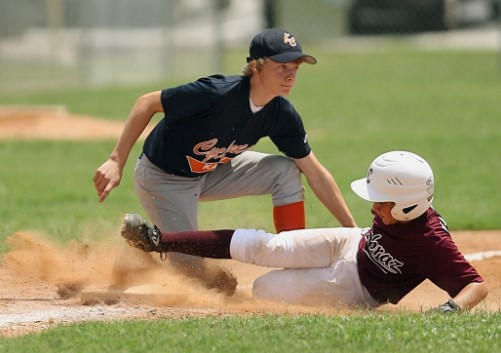 Hedging in Sports Betting: A Strategic Approach to Minimize Risk and Secure Winnings