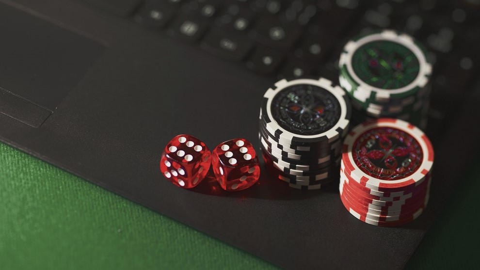 What You Can Learn from an Online Casino Review