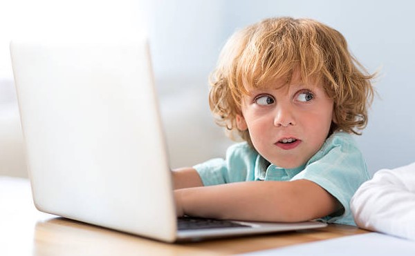 Digital Apps & Workbooks: Enhancing Early Education