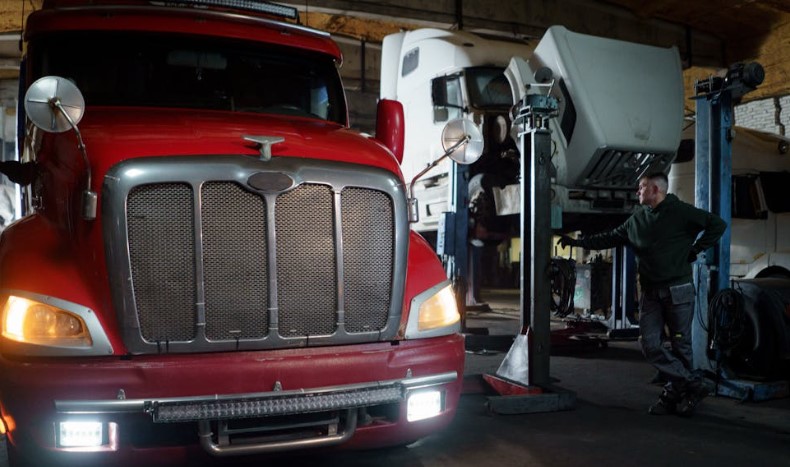 Effective Fleet Services for 2024: Reducing Costs and Enhancing Efficiency