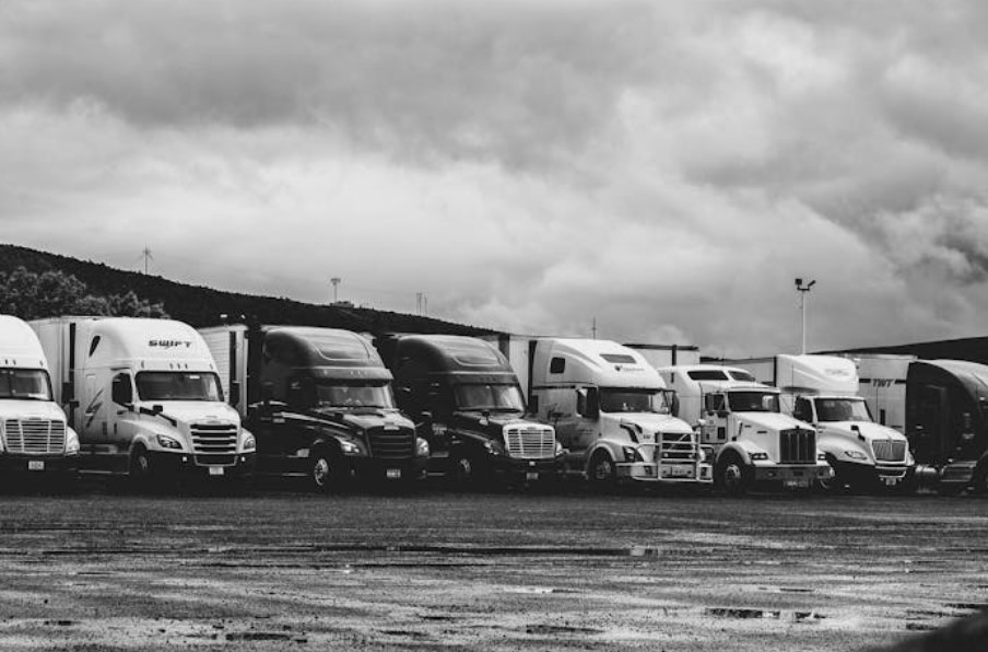 Effective Fleet Services for 2024: Reducing Costs and Enhancing Efficiency
