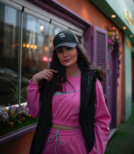 Athleisure Revolution: Embrace the Fusion of Style and Performance with Sports Fashion