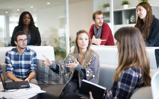 The Role of a Benefits Administrator in Attracting and Retaining Top Talent