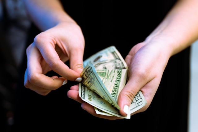 How Installment Loans Help Irving Families Navigate Financial Needs