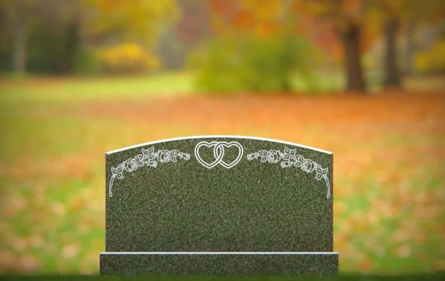 Understanding Companion Monuments for Couples: Designs, Symbolism, and Options