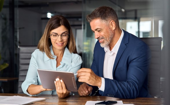 Survey Finds Employees Increasingly Self-Reliant on IT Issues as Stereotypes Shift