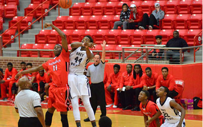 MacArthur Boys Basketball: Cardinals Defeat Killeen Shoemaker in Area Playoff Game
