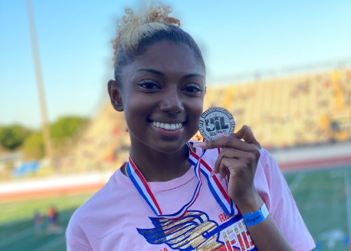 MacArthur High School Track Star Mikayla Douglas Heading to State Meet