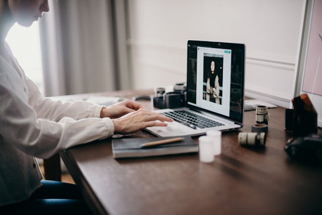 Which one to choose: a professional company or a freelancer for video editing?