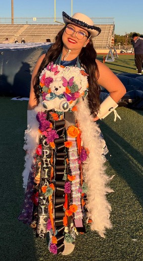 Everything's Bigger in Texas, Especially Homecoming Mums