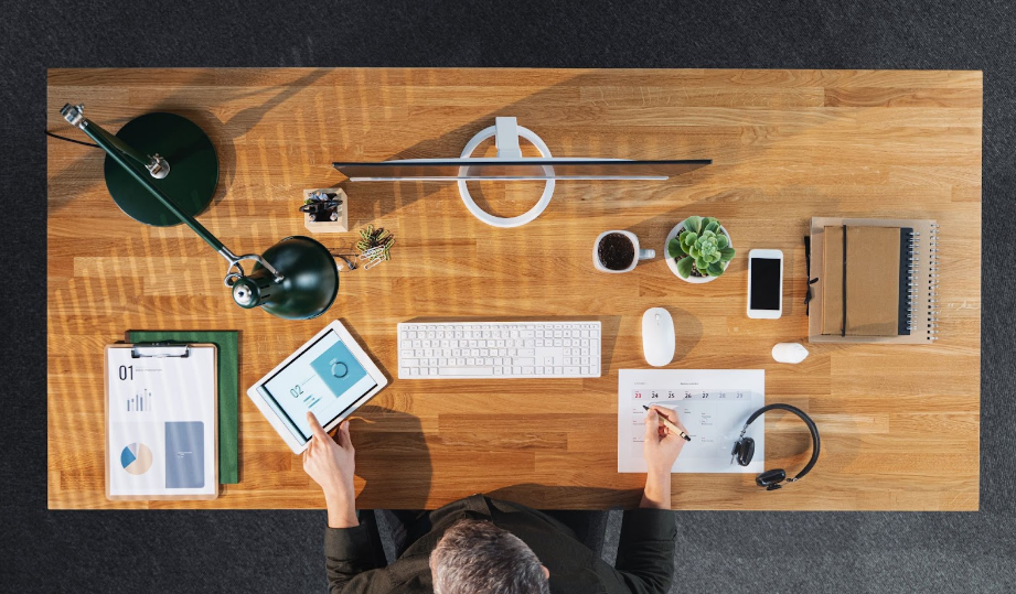 Why Structured Thinking is Key to Succeeding in Case Interviews